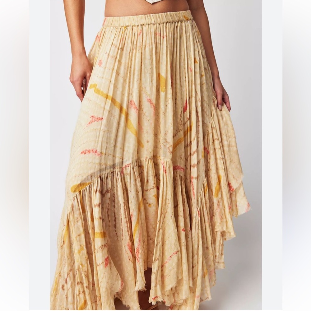 • Free People One clover printed maxi skirt tan m/l
